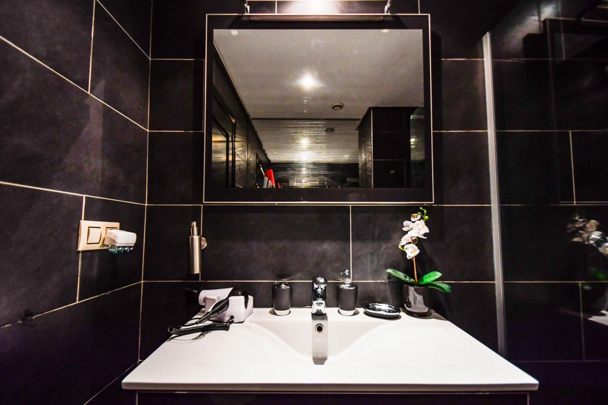Appartement Haut Standing Gueliz Plaza Marrakesh Exteriör bild
