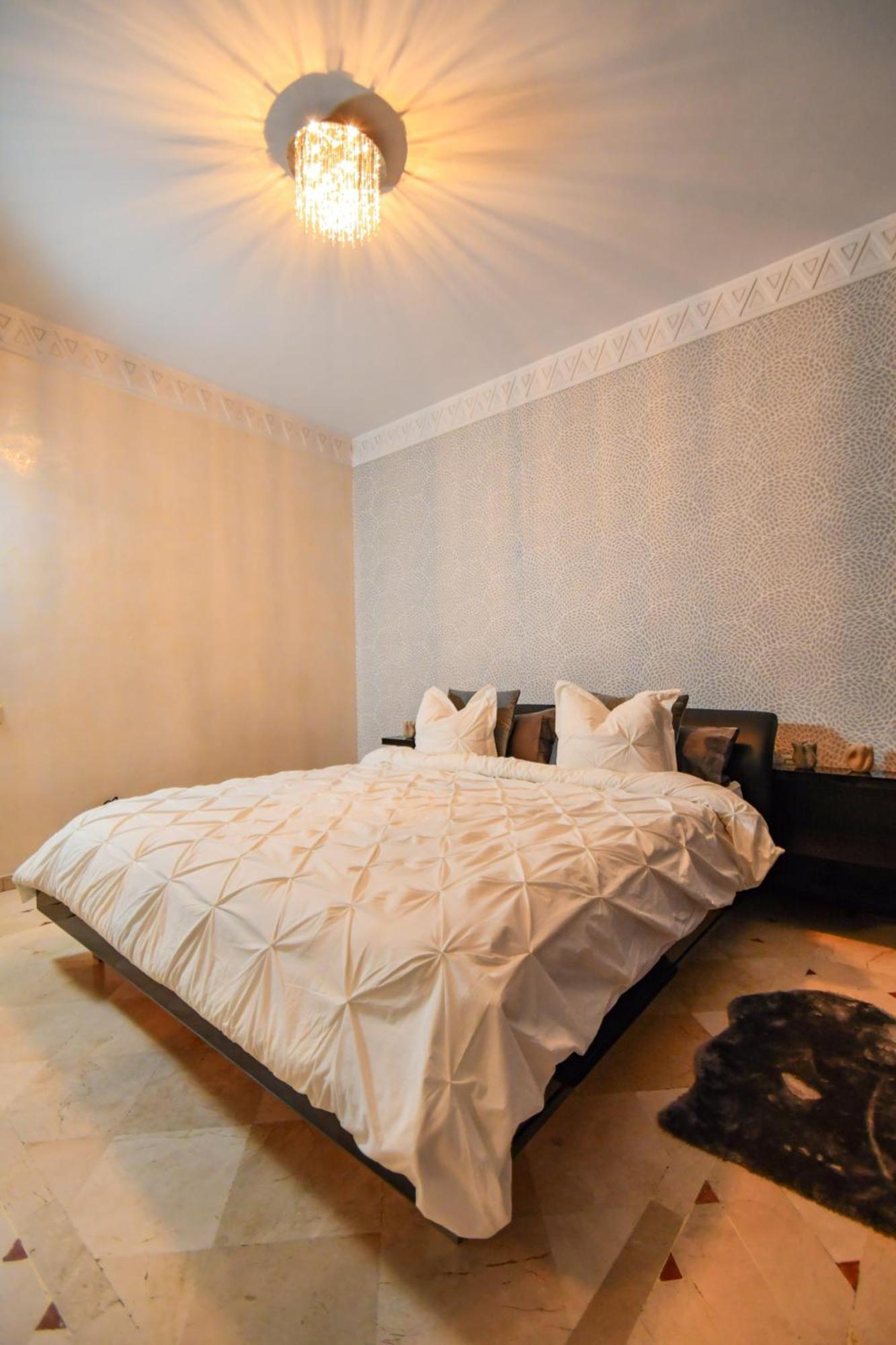 Appartement Haut Standing Gueliz Plaza Marrakesh Exteriör bild